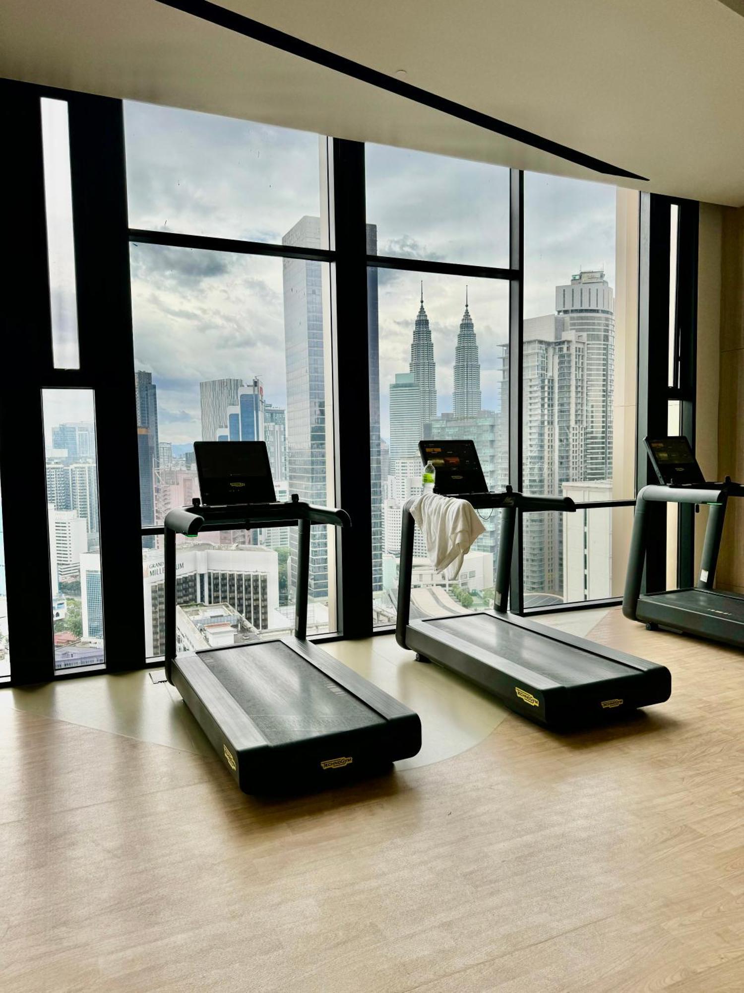 Klcc Suites At Axon By Skypool クアラルンプール エクステリア 写真